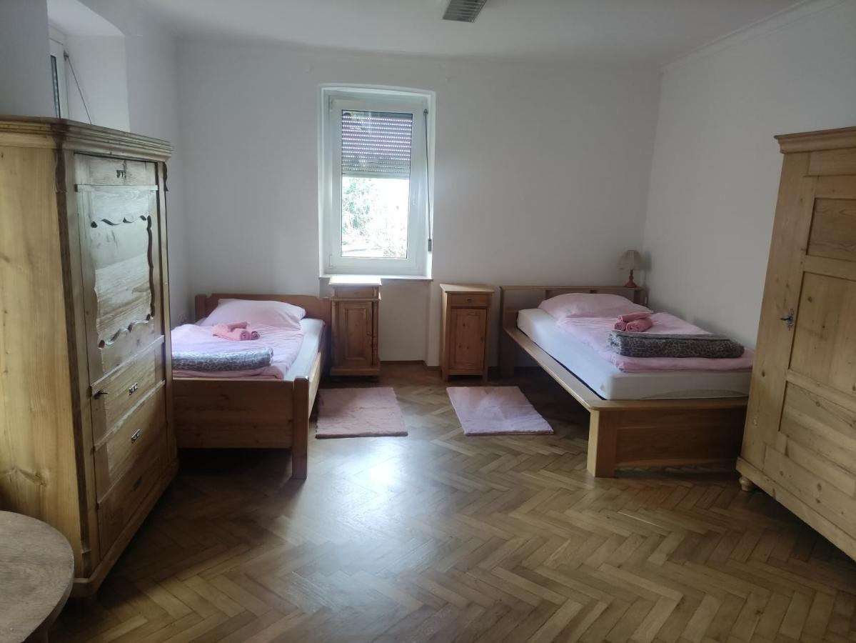 Ferienwohnung Veljanovski Haus Der Sonne Blaufelden Exteriör bild